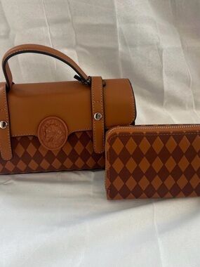 Brown Diamond-Pattern Top-Handle Bag with Matching Wallet
